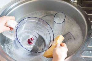 Steps on How to Clean Food Processor