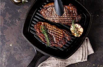 🥇Top 7 Best Cast Iron Skillet For Glass Top Stoves Reviews In 2022