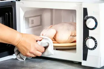How to Defrost Chicken in Microwave?